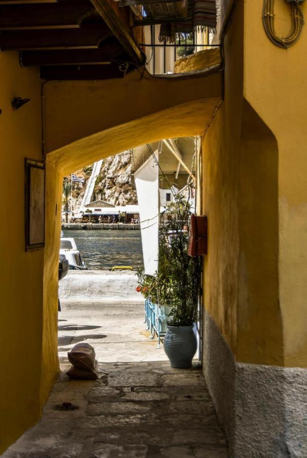 Stone Living Symi Central Apartments Exterior foto